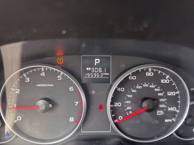 2014 Carbide Gray Metallic Subaru Outback 2.5i Premium AWD SUV