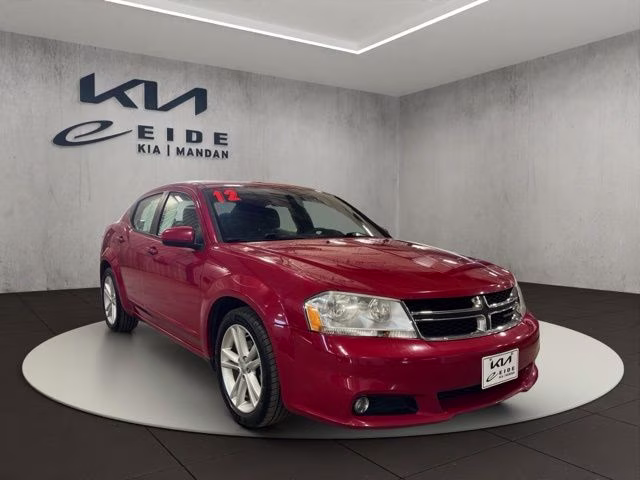 2012 Dodge Avenger SXT Plus's photo