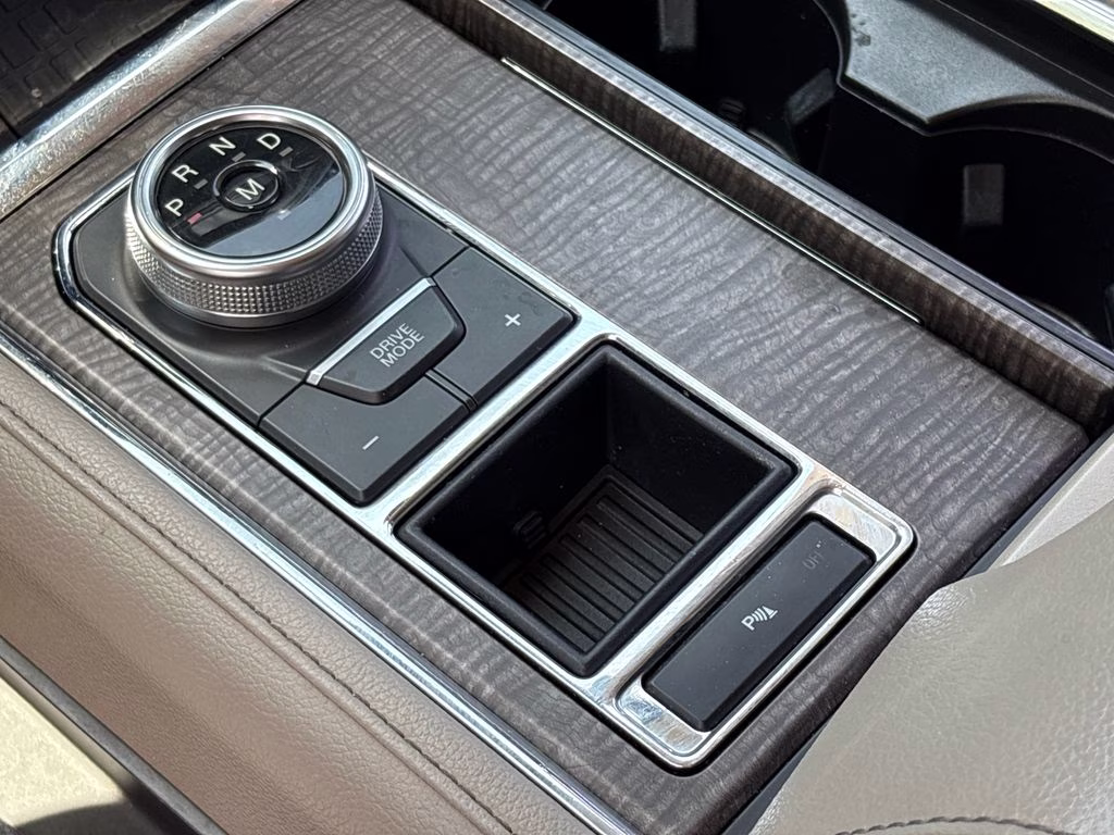 2021 Silver Metallic Ford Expedition Limited RWD SUV