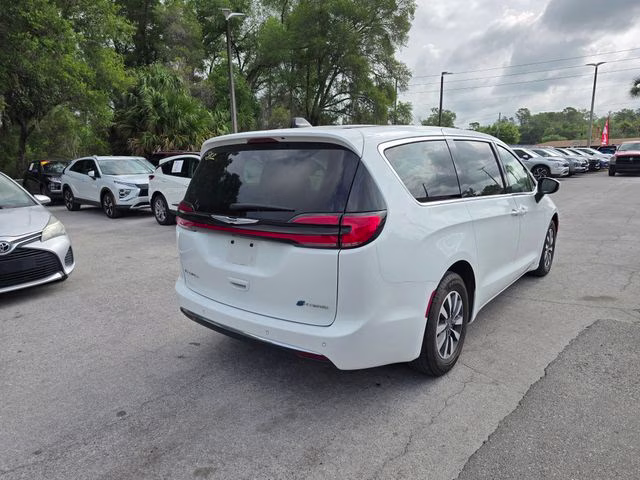 2023 Bright White Clearcoat Chrysler Pacifica Hybrid Touring L FWD Van