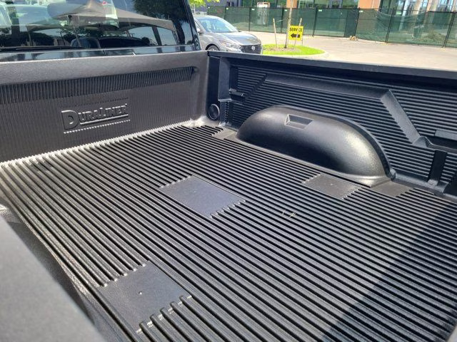 2024 Diamond Black Crystal Pearlcoat Ram 1500 Classic SLT RWD Truck