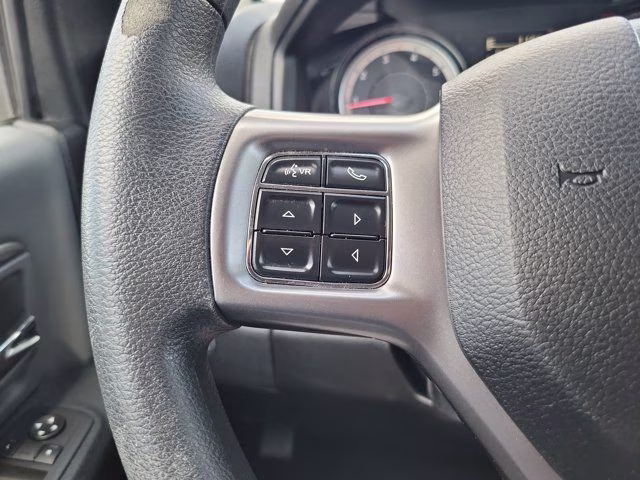 2024 Diamond Black Crystal Pearlcoat Ram 1500 Classic SLT RWD Truck