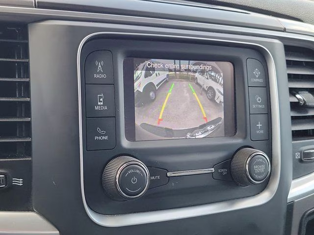 2024 Diamond Black Crystal Pearlcoat Ram 1500 Classic SLT RWD Truck