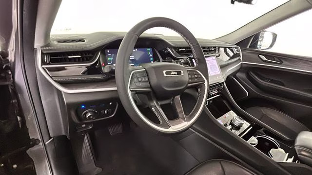 2022 Baltic Gray Metallic Clearcoat Jeep Grand Cherokee 4xe 4X4 SUV