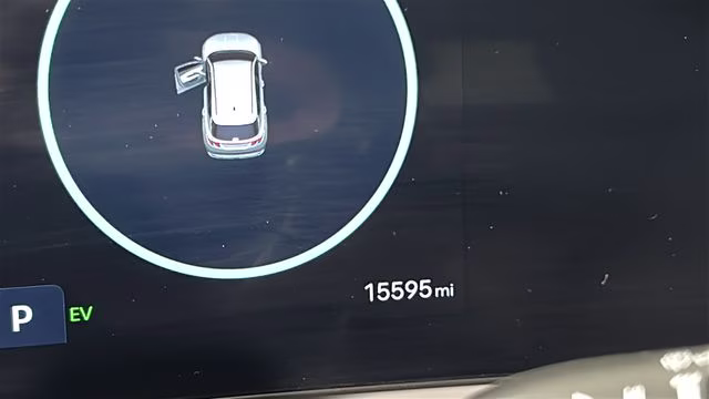 2025 Titanium Gray Hyundai Tucson Hybrid SEL Convenience AWD SUV