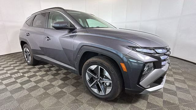 2025 Titanium Gray Hyundai Tucson Hybrid SEL Convenience AWD SUV