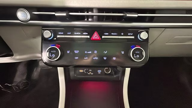 2025 Titanium Gray Hyundai Tucson Hybrid SEL Convenience AWD SUV