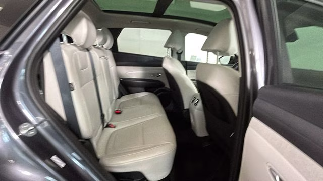 2025 Titanium Gray Hyundai Tucson Hybrid SEL Convenience AWD SUV