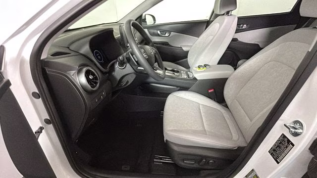 2023 Lunar White Hyundai Kona Electric SE FWD SUV