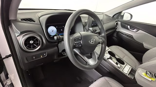 2023 Lunar White Hyundai Kona Electric SE FWD SUV