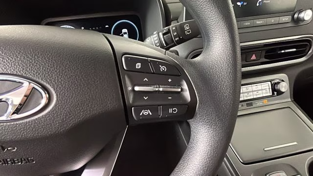2023 Lunar White Hyundai Kona Electric SE FWD SUV