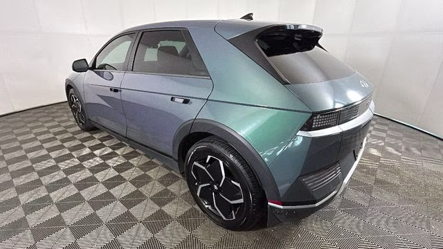 2024 Digital Teal Hyundai IONIQ 5 SE RWD SUV