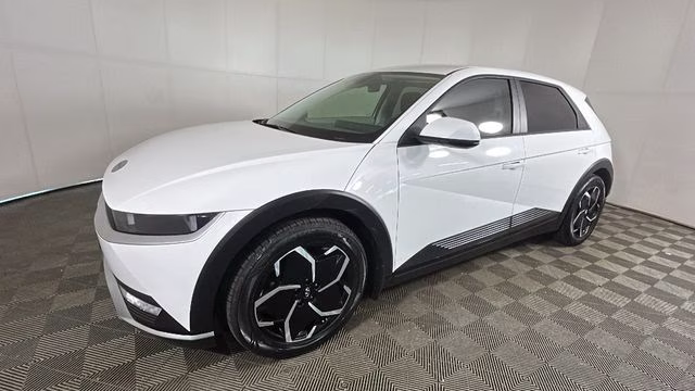 2024 Atlas White Hyundai IONIQ 5 SEL RWD SUV