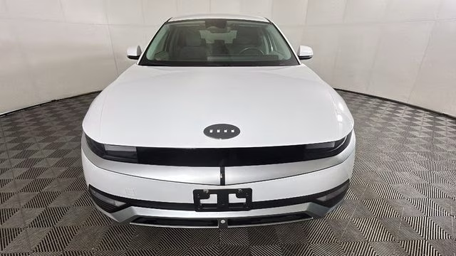 2024 Atlas White Hyundai IONIQ 5 SEL RWD SUV
