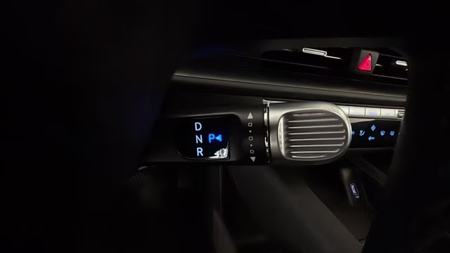 2024 Onyx Black Hyundai IONIQ 6 SE RWD Sedan