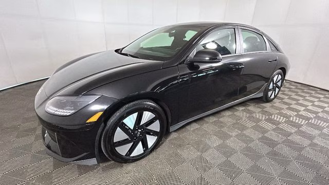 2024 Onyx Black Hyundai IONIQ 6 SE RWD Sedan