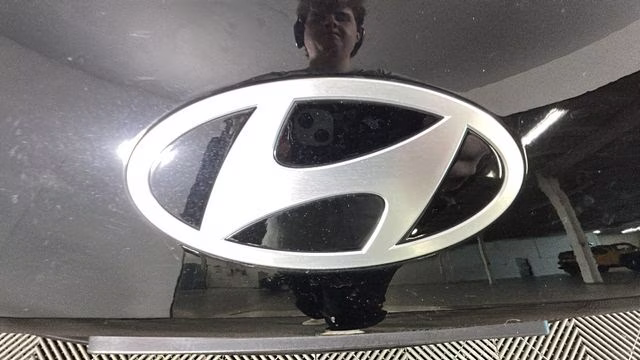 2024 Onyx Black Hyundai IONIQ 6 SE RWD Sedan
