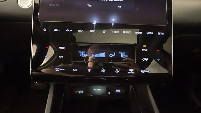 2024 Hampton Gray Hyundai Tucson SEL FWD SUV
