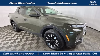 2025 Phantom Black Hyundai Santa Cruz SE FWD Truck