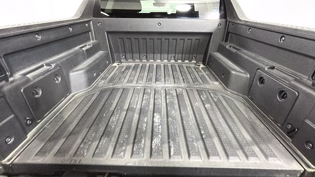 2025 Phantom Black Hyundai Santa Cruz SE FWD Truck