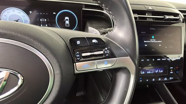2023 Atlas White Hyundai Santa Cruz SEL Premium AWD Truck
