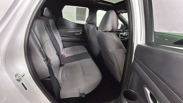 2023 Atlas White Hyundai Santa Cruz SEL Premium AWD Truck