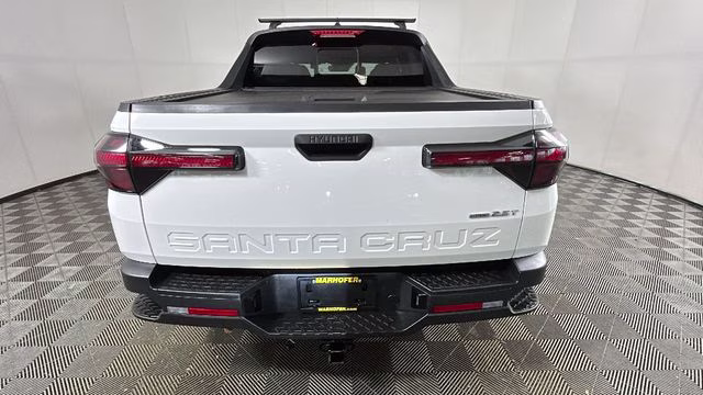 2023 Atlas White Hyundai Santa Cruz SEL Premium AWD Truck