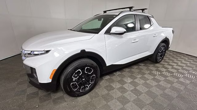 2023 Atlas White Hyundai Santa Cruz SEL Premium AWD Truck