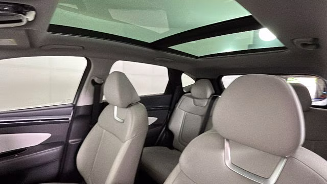 2024 White Pearl Hyundai Tucson Hybrid Limited AWD SUV