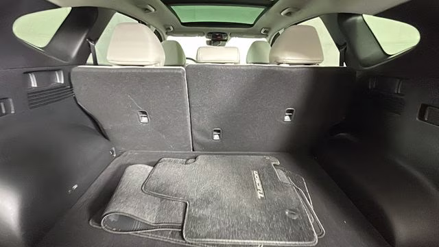 2024 White Pearl Hyundai Tucson Hybrid Limited AWD SUV