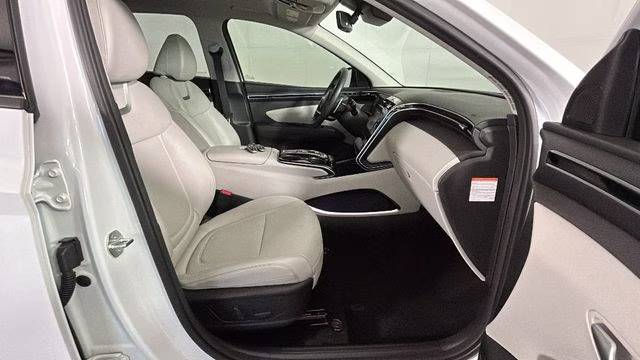 2024 White Pearl Hyundai Tucson Hybrid Limited AWD SUV