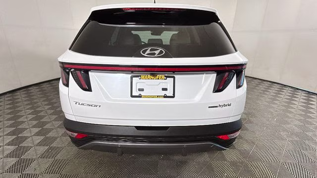 2024 White Pearl Hyundai Tucson Hybrid Limited AWD SUV