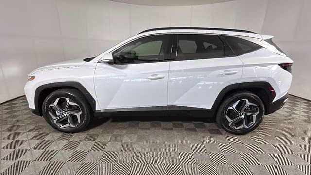 2024 White Pearl Hyundai Tucson Hybrid Limited AWD SUV