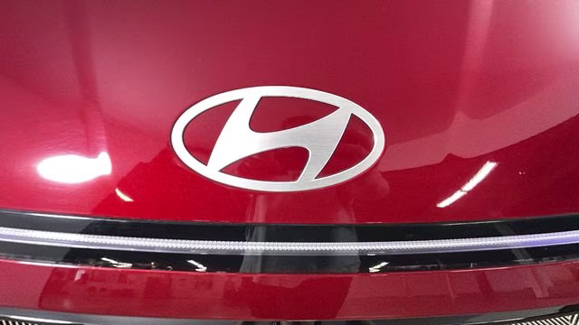 2024 Ultimate red Hyundai Sonata SEL FWD Sedan