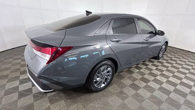 2024 Ecotronic Gray Hyundai Elantra SEL FWD Sedan