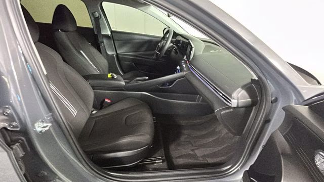 2024 Ecotronic Gray Hyundai Elantra SEL FWD Sedan