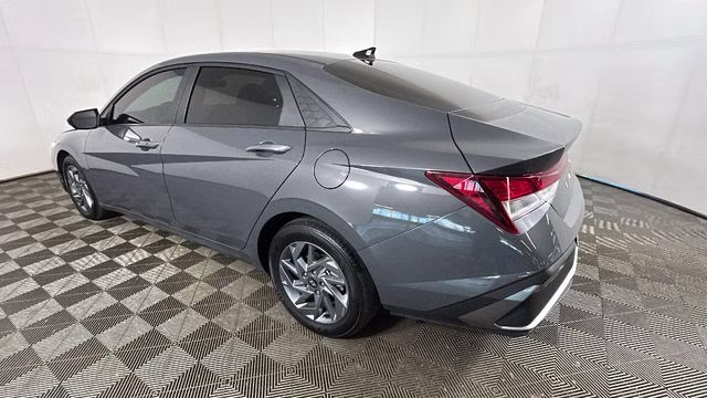 2024 Ecotronic Gray Hyundai Elantra SEL FWD Sedan