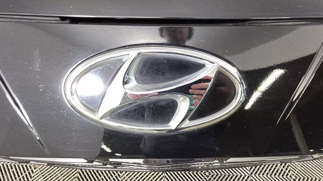 2023 Phantom Black Hyundai Elantra Hybrid Limited FWD Sedan