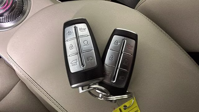 2025 Vik Black Genesis GV70 2.5T AWD SUV