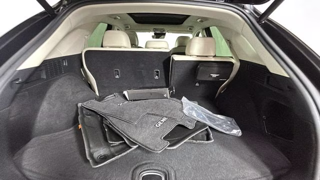 2025 Vik Black Genesis GV70 2.5T AWD SUV