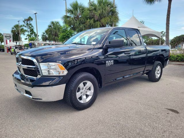 2024 Diamond Black Crystal Pearlcoat Ram 1500 Classic SLT RWD Truck