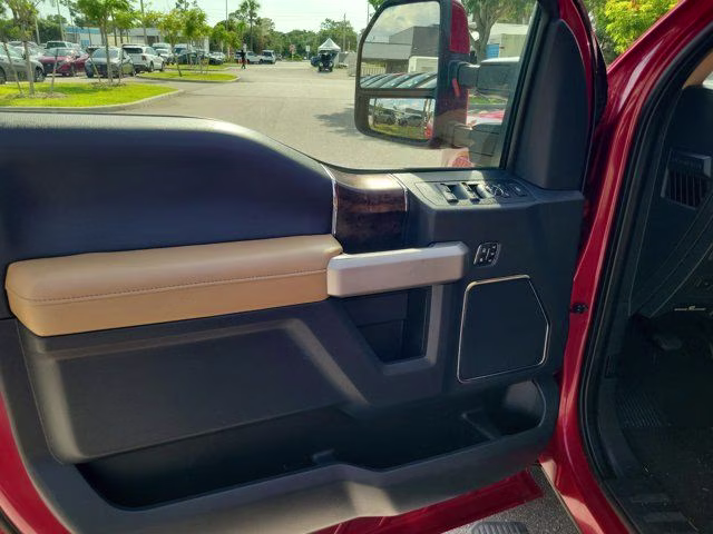 2022 Red Metallic Ford Super Duty F-250 SRW Lariat 4X4 Truck