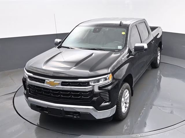 2024 Black Chevrolet Silverado 1500 LT 4X4 Truck