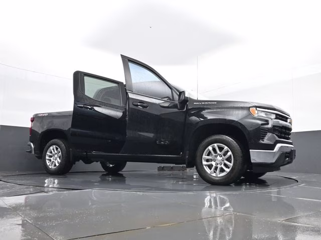 2024 Black Chevrolet Silverado 1500 LT 4X4 Truck