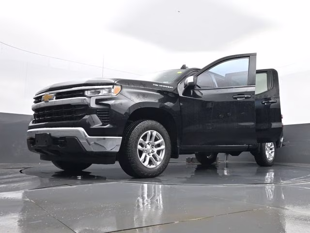 2024 Black Chevrolet Silverado 1500 LT 4X4 Truck