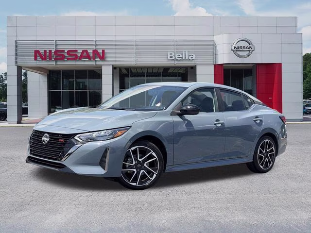 2024 Nissan Sentra SR CVT's photo