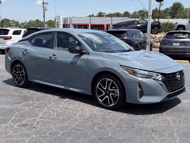 2024 Atlantic Gray Metallic Nissan Sentra SR FWD Sedan