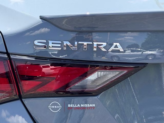 2024 Atlantic Gray Metallic Nissan Sentra SR FWD Sedan
