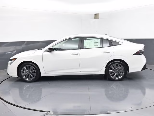 2026 Aspen White Tricoat Nissan Sentra SL FWD Sedan