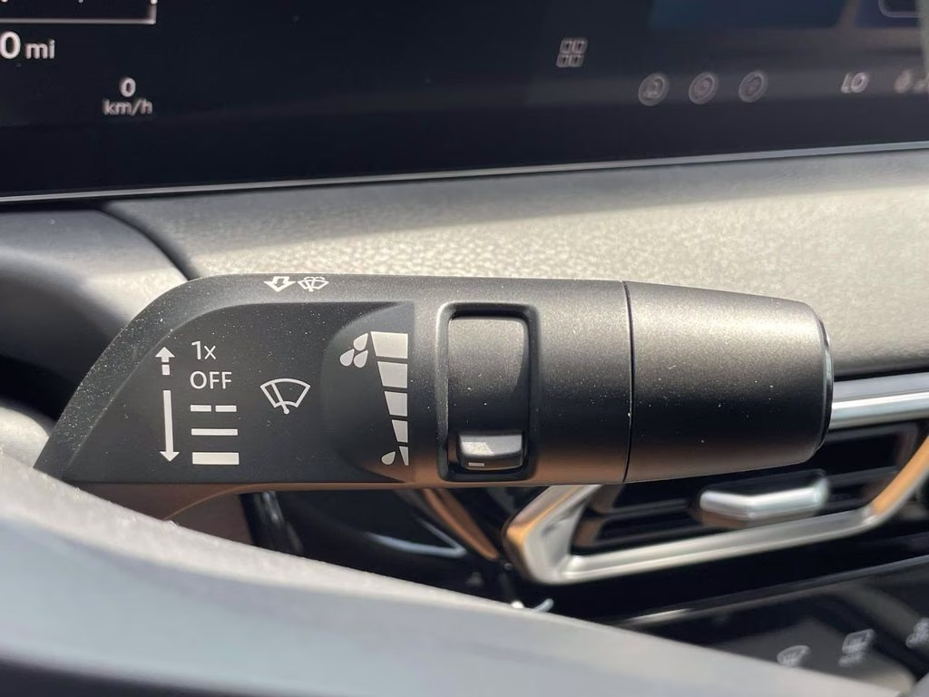 2026 Atlantic Gray/Super Black Nissan Sentra SR FWD Sedan